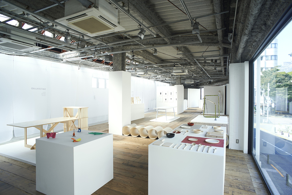 JAPAN / SWITZERLAND / TAIWAN DESIGN EXHIBITION "SHOWCASE" Co-Hosted