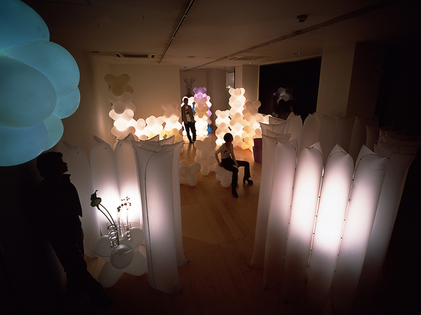 "AIR GARDEN" EXHIBITION